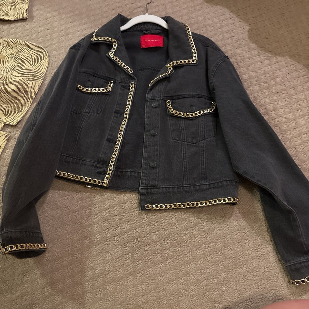 Signature8 Black Jacket with Gold Accents